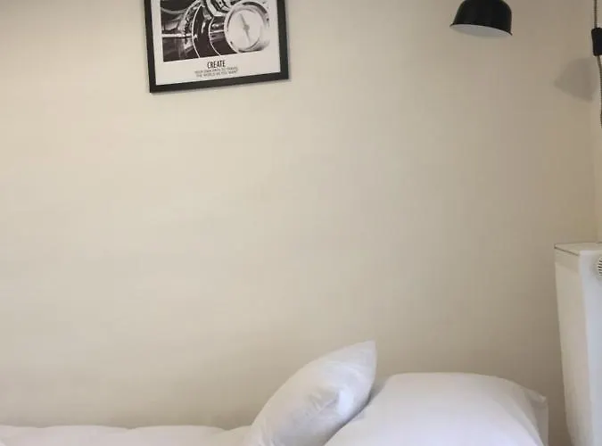 Homestay Arena No 76